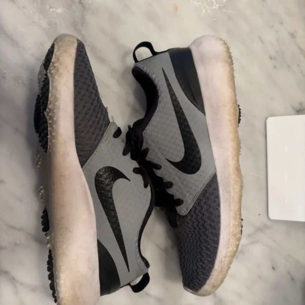 Nike Junior Roshe G Golf Shoes Size 4Y